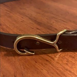 Vineyard Vines - Women Fish Hook belt, size small